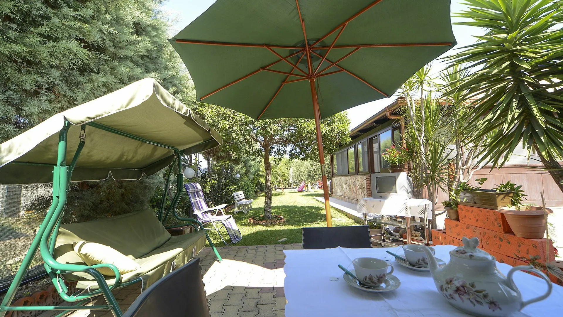 Holiday home Villa Degli Olivi Campofelice Di Roccella