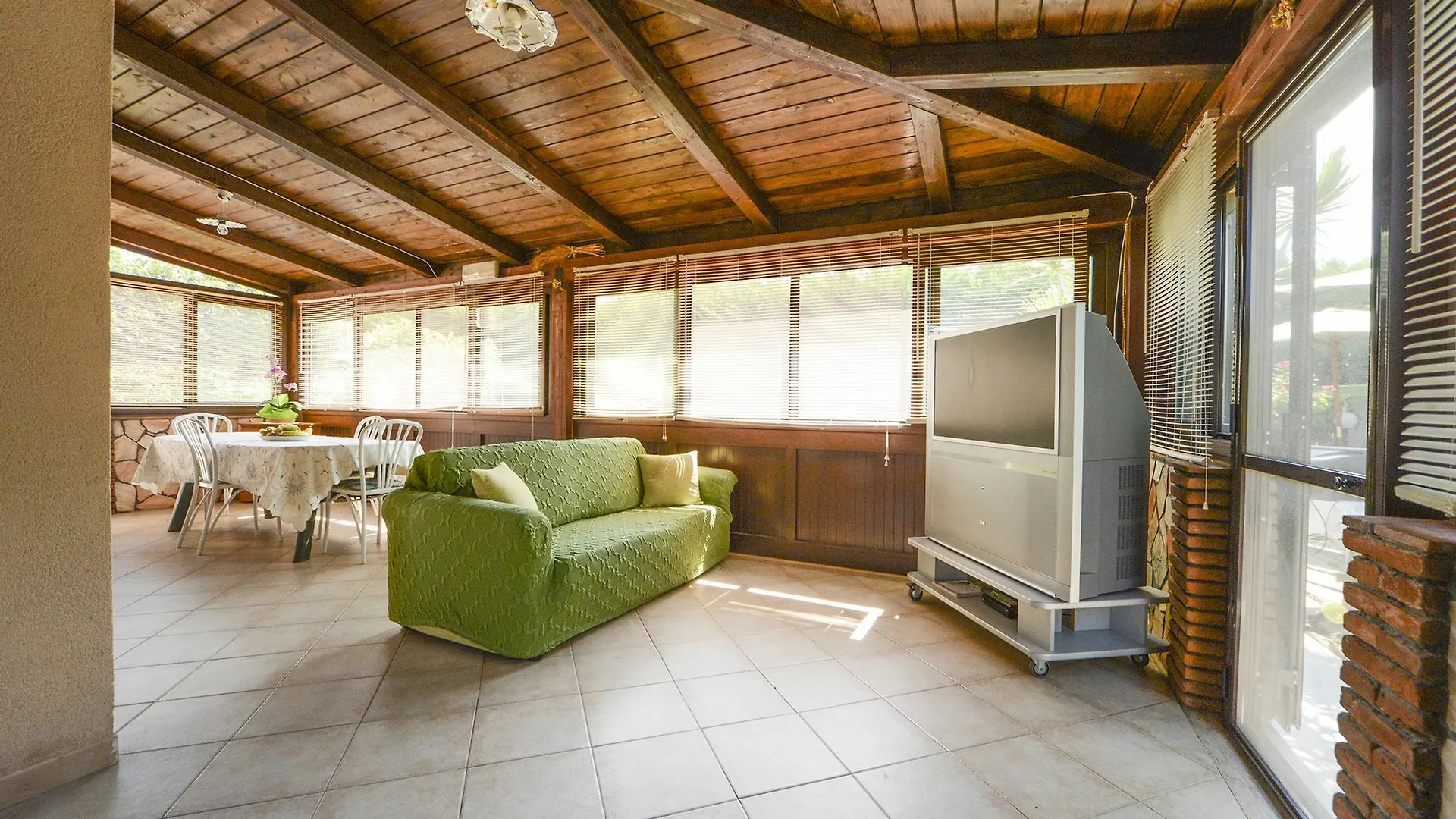Villa Degli Olivi Campofelice Di Roccella Holiday home