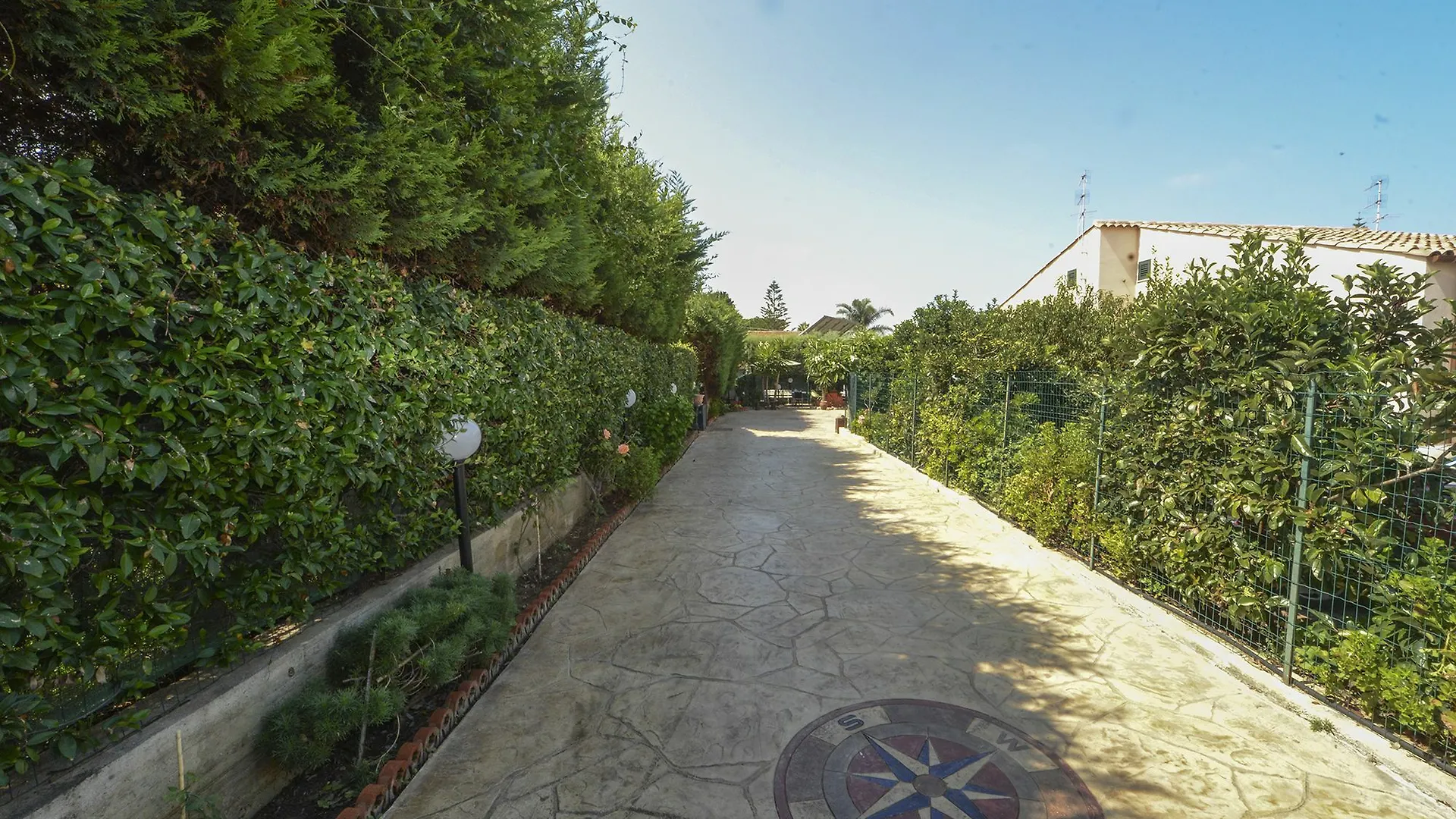 Holiday home Villa Degli Olivi Campofelice Di Roccella Italy